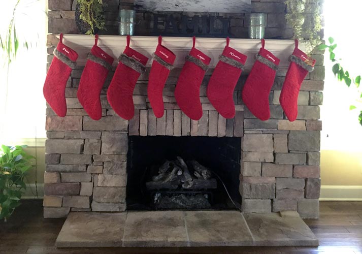 christmas fireplace with stockings